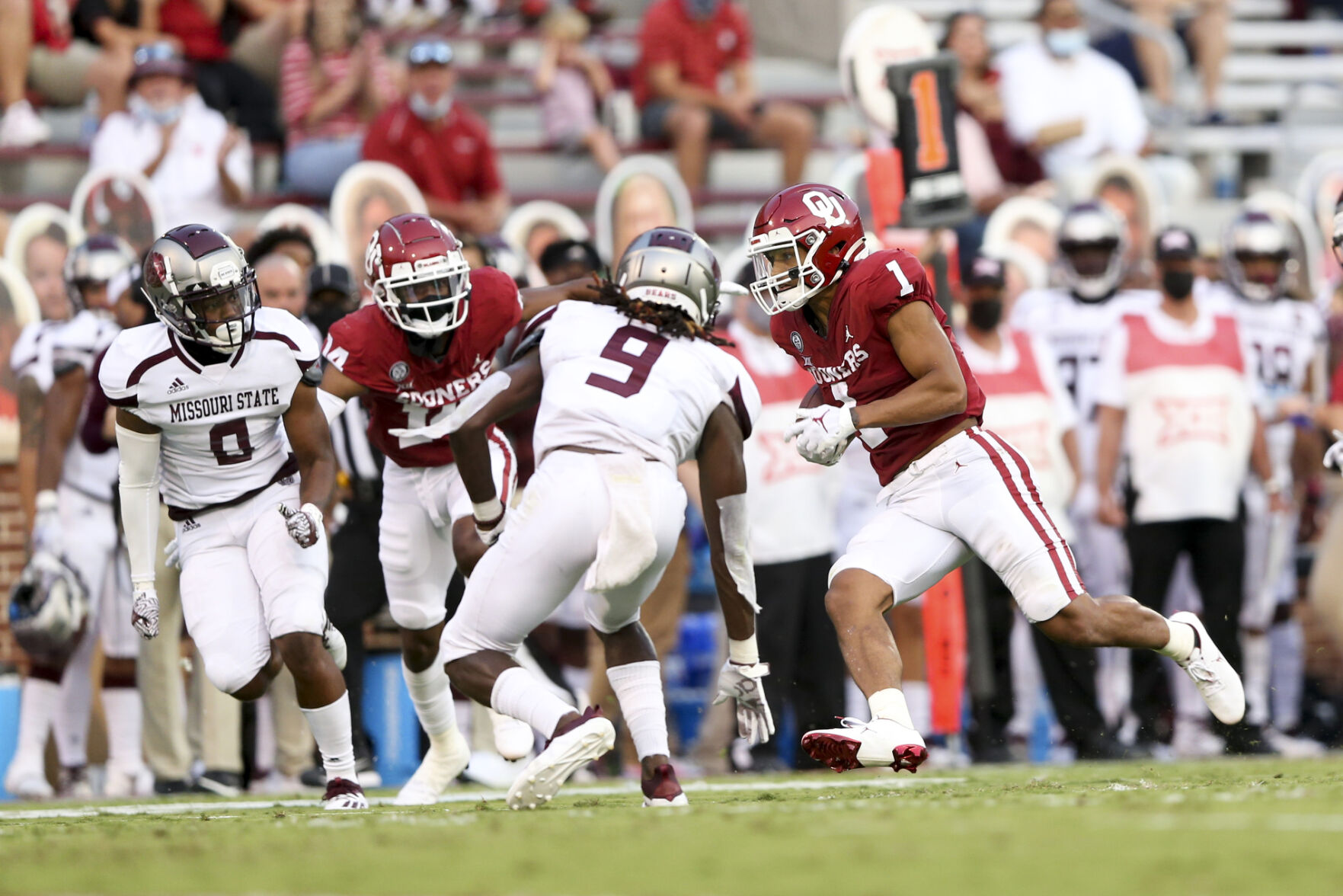 Oklahoma Sooners vs Missouri State Bears